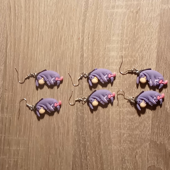 Earrings - Picture 3 of 4